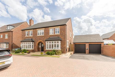 5 bedroom detached house for sale - Lally Drive, Upper Heyford