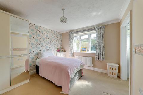 2 bedroom detached bungalow for sale, South Avenue, Worthing BN12