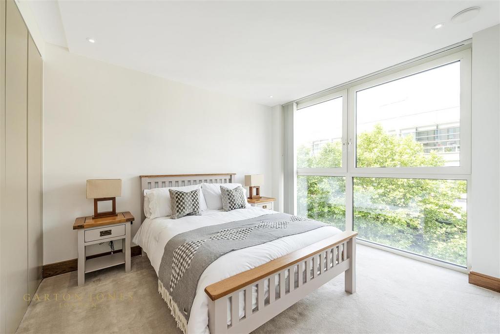 Master Bedroom.jpg
