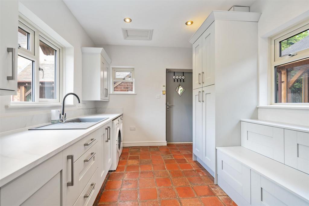 Beechnut House-25 lo.jpg