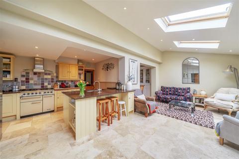 4 bedroom detached house for sale, Yewstock Crescent West, Chippenham