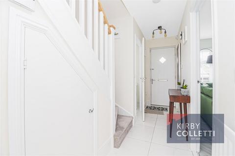 54 Devon Way, Northampton, NN3 6DX
