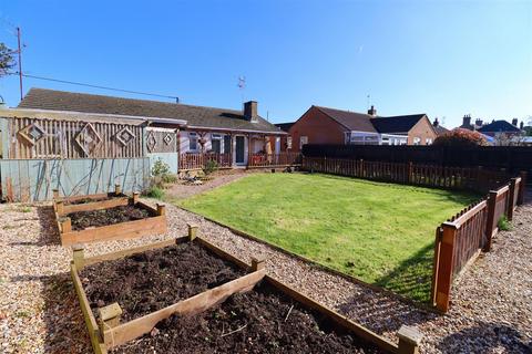 4 bedroom detached bungalow for sale, Hamilton Road, Alford