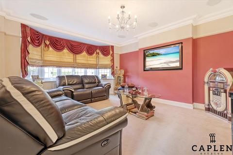 6 bedroom detached house for sale, Worcester Crescent, Woodford Green