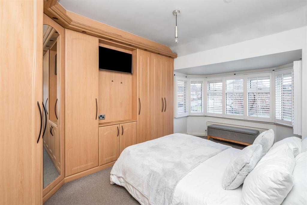 35 Arden Oak Road-1 lo.jpg