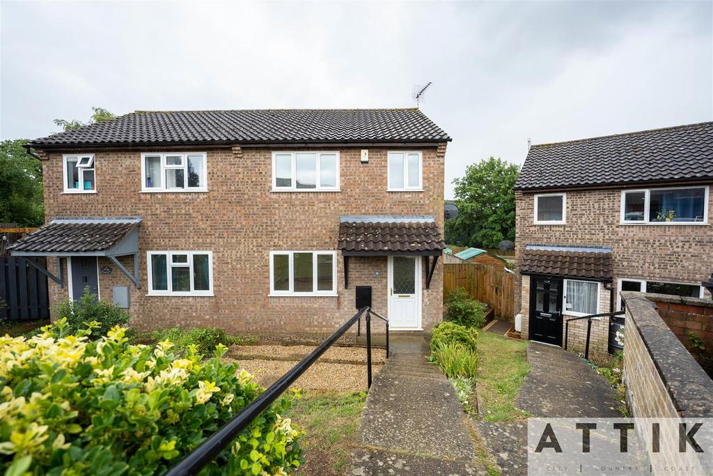 Bramblewood Way, Halesworth 3 bed semidetached house for sale £230,000
