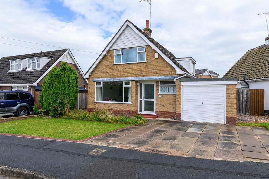 Shelley Drive, Wistaston, Crewe 3 bed detached bungalow for sale £202,500