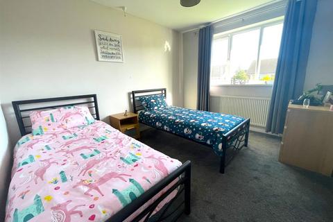 15 Draycott Avenue, Hornsea, HU18 1EX