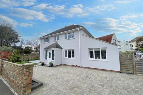 5 bedroom detached house for sale, Hythe Close, Worthing