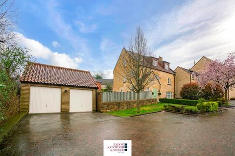 5 bedroom detached house for sale, Church Farm Court, South Anston, Sheffield