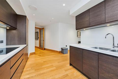 2 bedroom flat for sale, Cleland House, 32 John Islip Street, Westminster, London SW1P