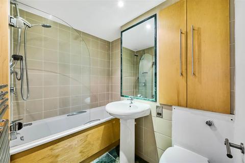 Flat 2, 48 Tufton Street, London, SW1P 3RA