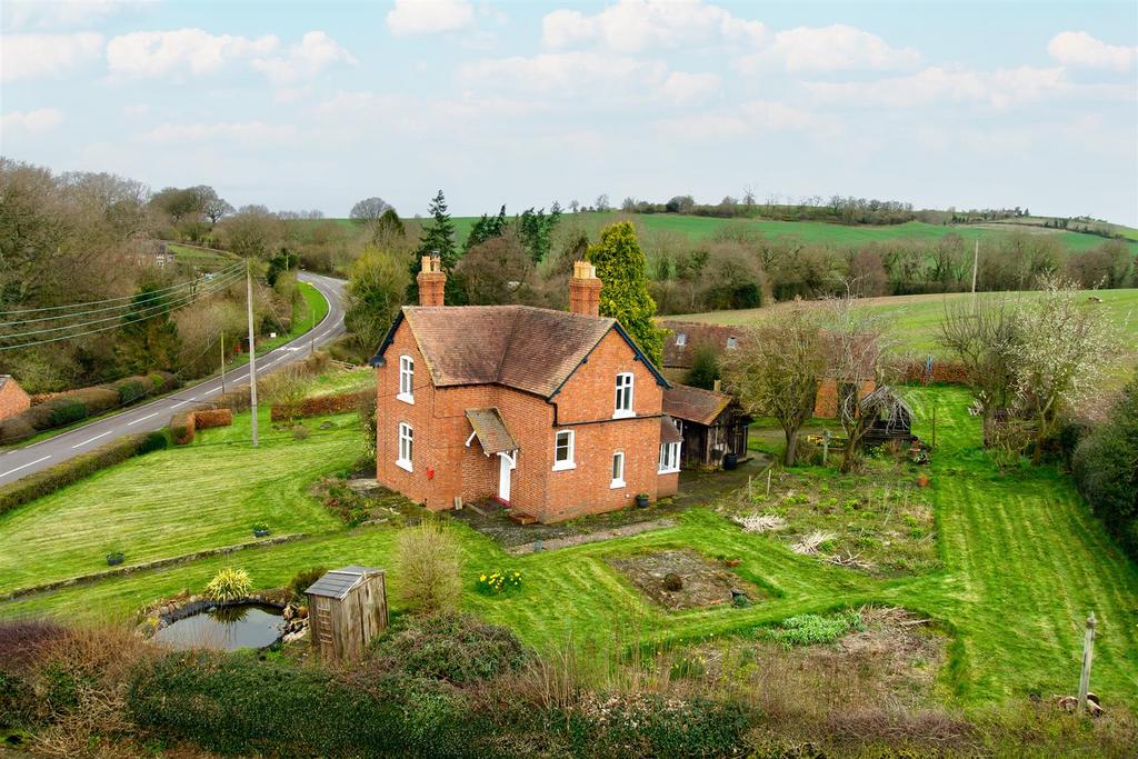 Lower Longwood, Eaton Constantine 3 bed detached house for sale £300,000