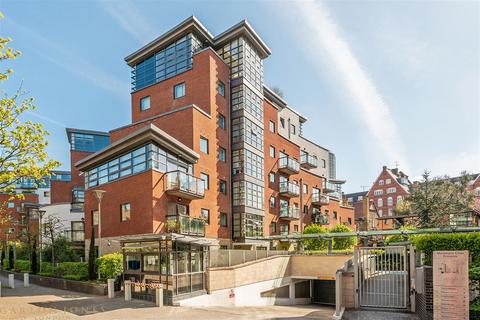 2 bedroom flat for sale, Horsley Court, Montaigne Close, Westminster, London, SW1P