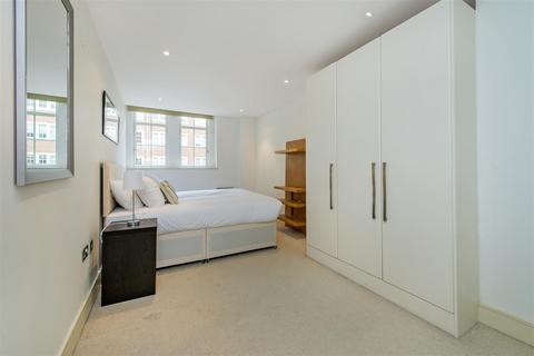 2 bedroom flat for sale, Romney House, 47 Marsham Street, London SW1P