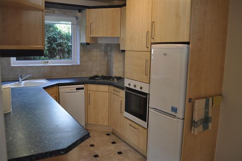 2 bedroom apartment to rent - Ardleigh Court, Hutton Road, Brentwood