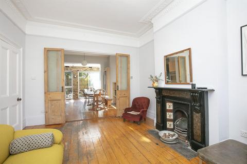 4 bedroom terraced house for sale - Crofton Road, Camberwell, SE5