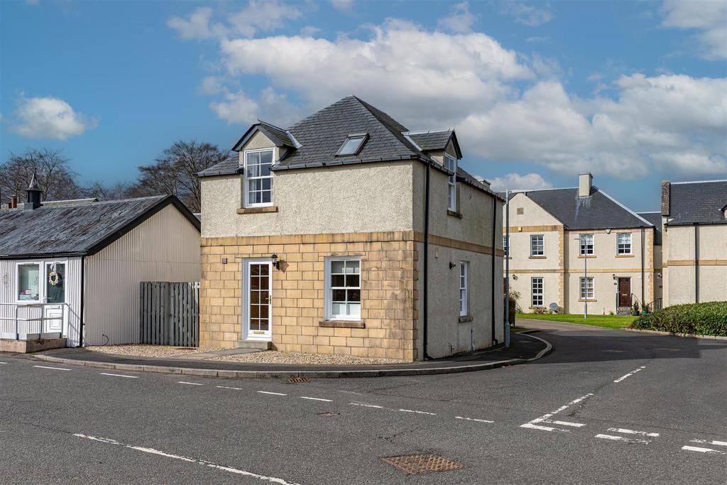 1 Abbey Park Melrose Outsides 01.JPG