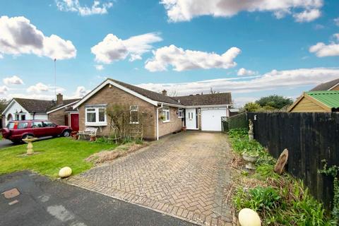 2 bedroom detached bungalow for sale - Pulford Drive, Scraptoft, Leicester