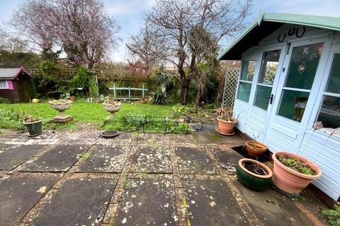 2 bedroom detached bungalow for sale, Pulford Drive, Scraptoft, Leicester