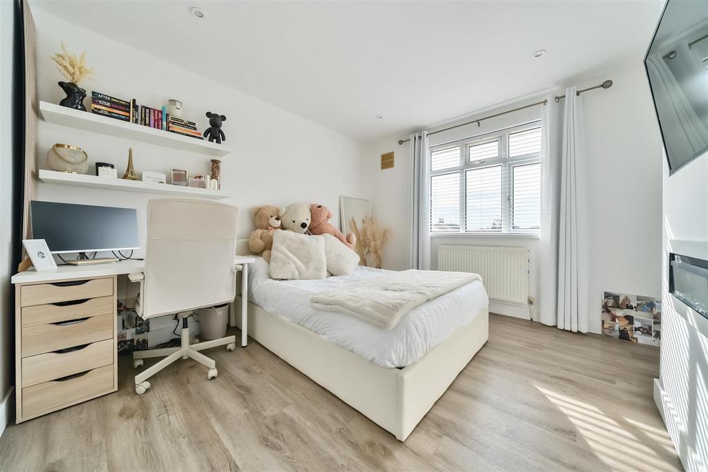 3 bedroom house for sale in Broadstairs by Guildcr