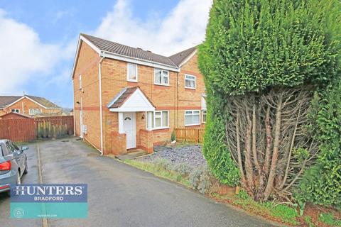 3 bedroom semi-detached house for sale, Ploughmans Croft Bolton, Bradford, West Yorkshire, BD2 1LE