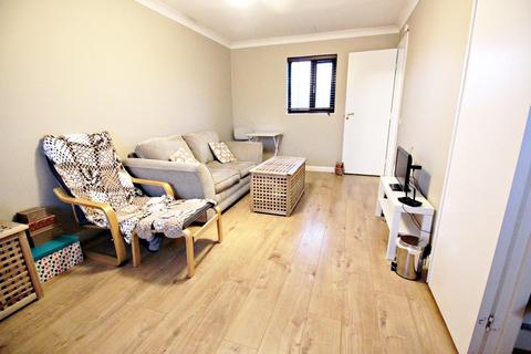 1 bedroom flat for sale, Pointer Close, Thamesmead