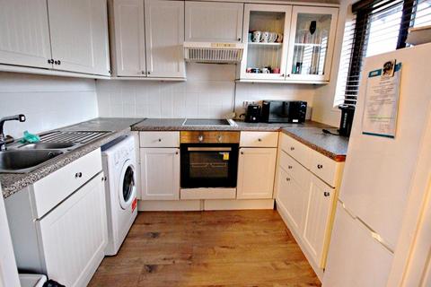 16 Pointer Close, London, SE28 8PN