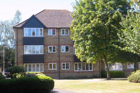 2 bedroom apartment for sale, River Meads, St Margarets