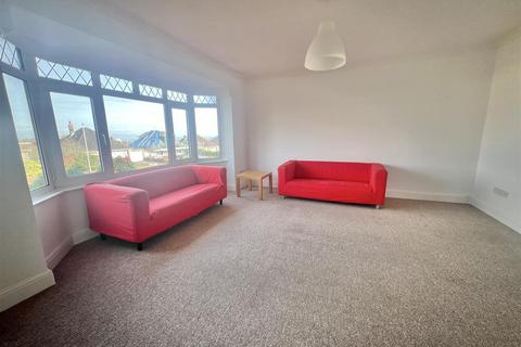 2 bedroom flat for sale - Hendy Close, Sketty, Swansea