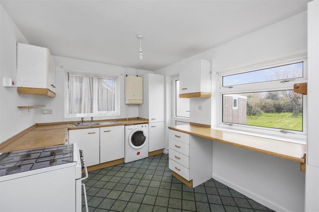 Cuckfield Crescent, 36 010.jpg