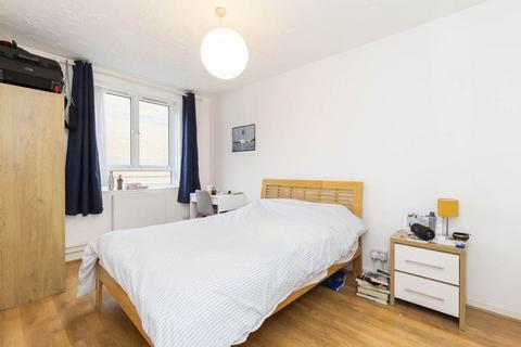 3 bedroom flat to rent, WC1X