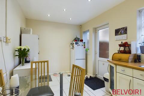 2 bedroom house for sale, Woodley Square, Bulwell
