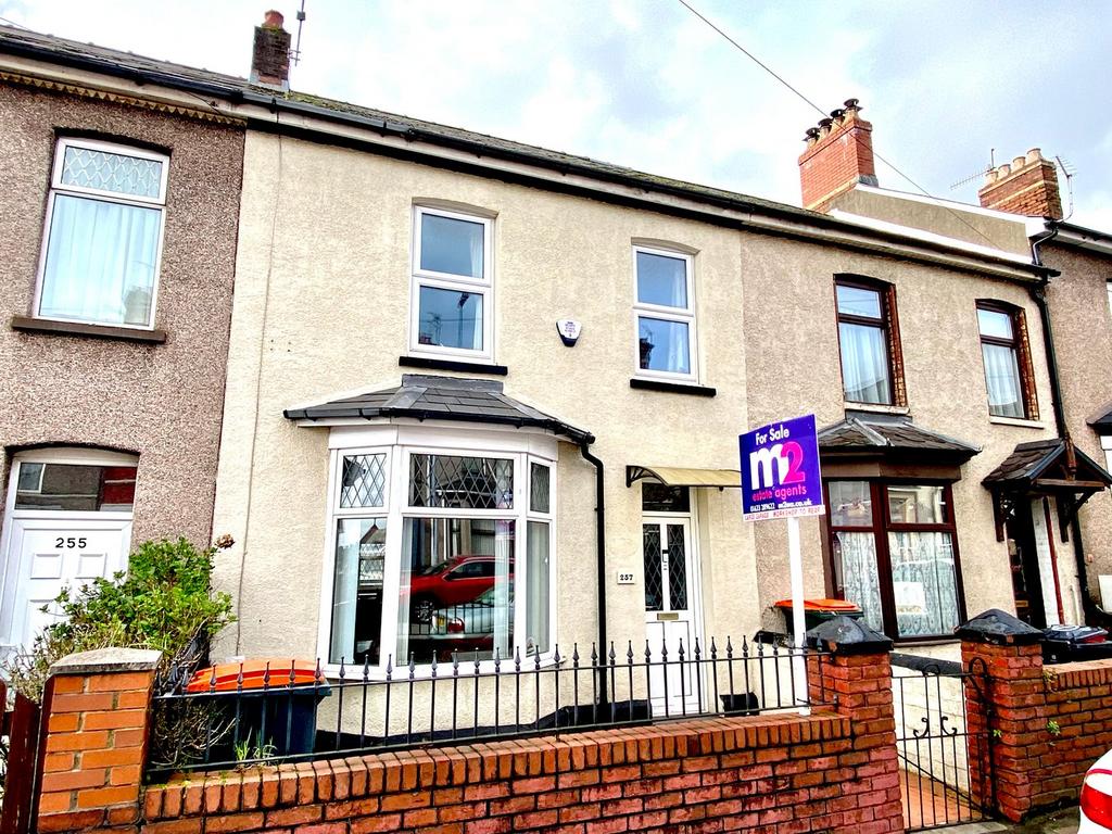 Caerleon Road, Newport NP19 3 bed terraced house for sale £200,000