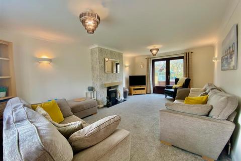 4 bedroom detached house for sale, Warren Bridge, Oundle, Peterborough