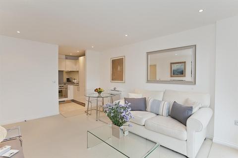 1 bedroom flat for sale, Viridian Apartments, 75 Battersea Park Road, London, SW8