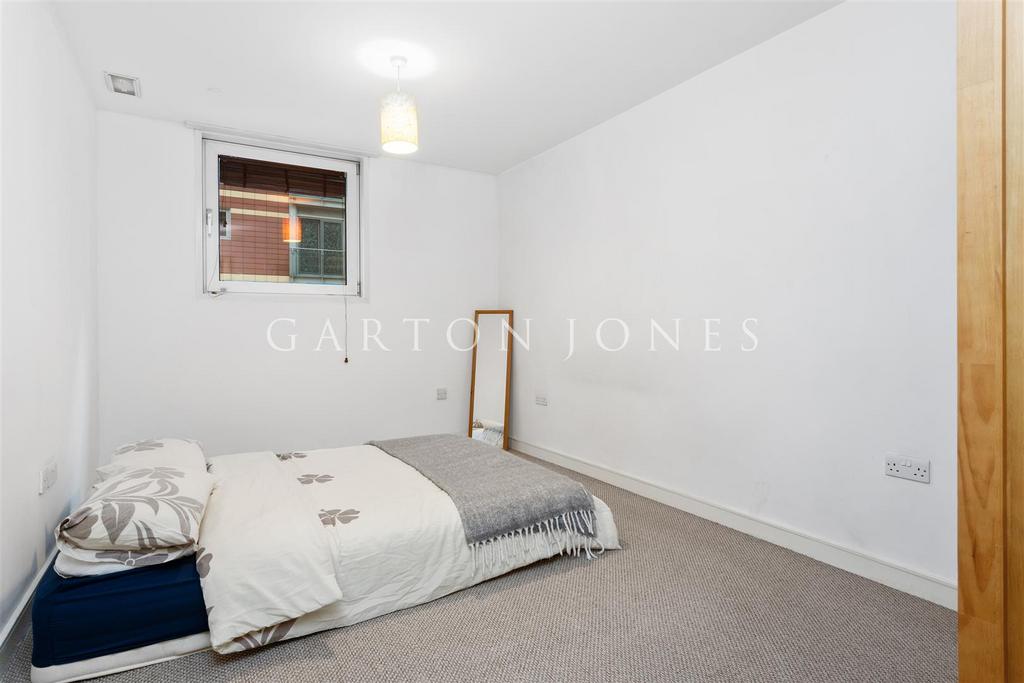 Bedroom.jpg