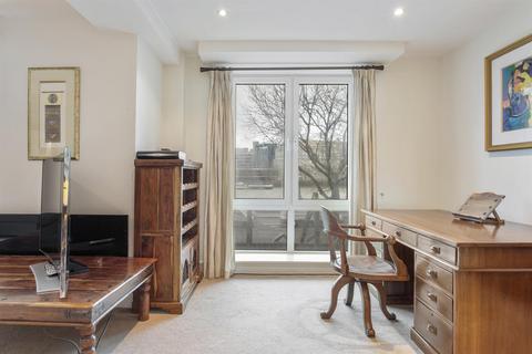 9 Albert Embankment, Vauxhall, London, SE1
