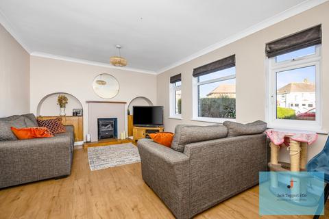 4 bedroom semi-detached house for sale, Orchard Close, Southwick, Brighton, BN42