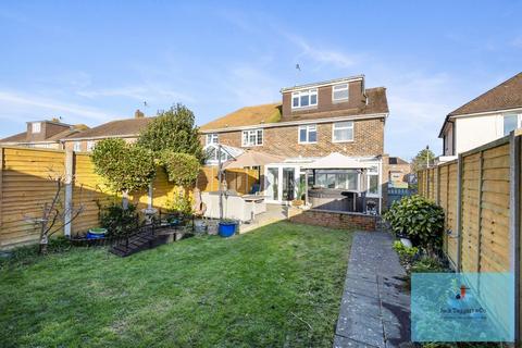 12 Orchard Close, Southwick, Brighton, BN42 4NJ