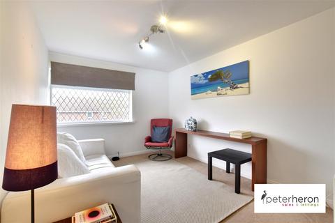1 bedroom apartment for sale - Deerness Road, Hendon, Sunderland