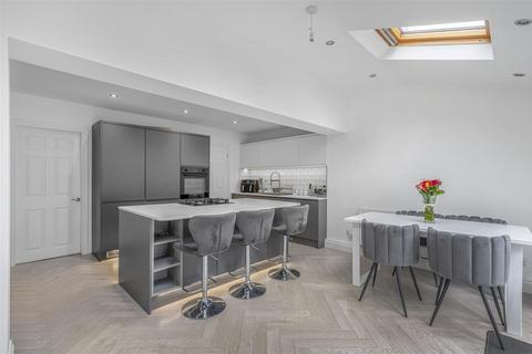 28 Chaloners Road, York, YO24 2TN