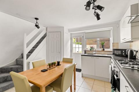 2 Beaconsfield Road, Dover, CT16 2LJ