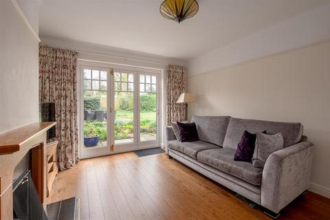 3 bedroom semi-detached house for sale, The Horseshoe, Dringhouses, York YO24 1LY