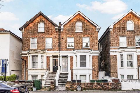 37c Eastdown Park, London, SE13 5HU