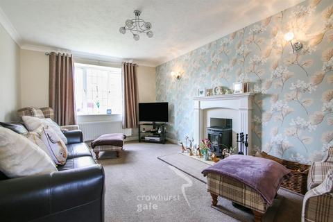 4 bedroom house for sale, Strath Close, Hillmorton CV21
