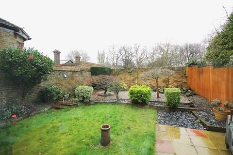 3 bedroom end of terrace house for sale, The Knoll, Beckenham, BR3