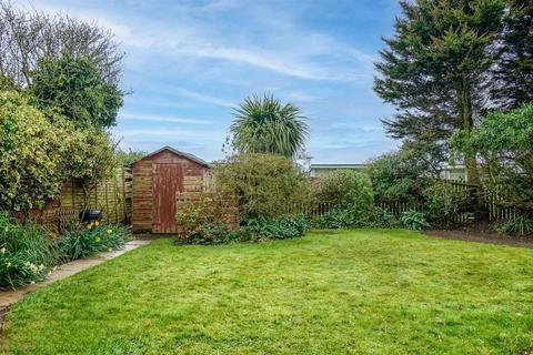 2 bedroom detached bungalow for sale, Newsham Gardens, Withernsea