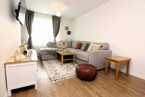 2 bedroom apartment for sale, Aspen Gardens, Stotfold, Hitchin, SG5