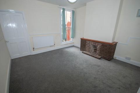 3 bedroom terraced house to rent, Acacia Grove, Rugby, CV21